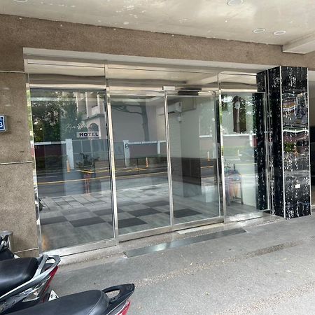 心園生活旅店 Xin Yuan Hotel Sin-ču Exteriér fotografie
